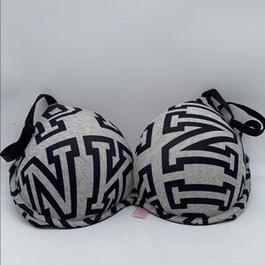 Victoria’s Secret Pink Underwire Padded Super Push Up Bra Size 32DD